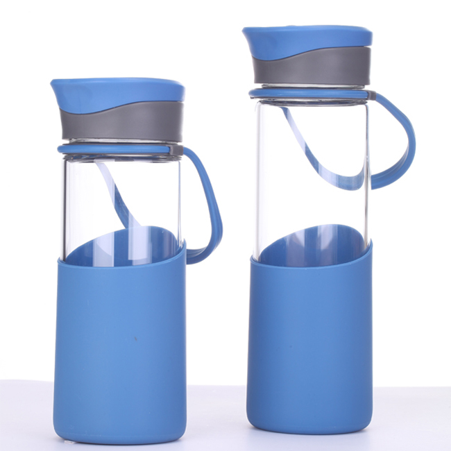 glass water bottle with silicone sleeve